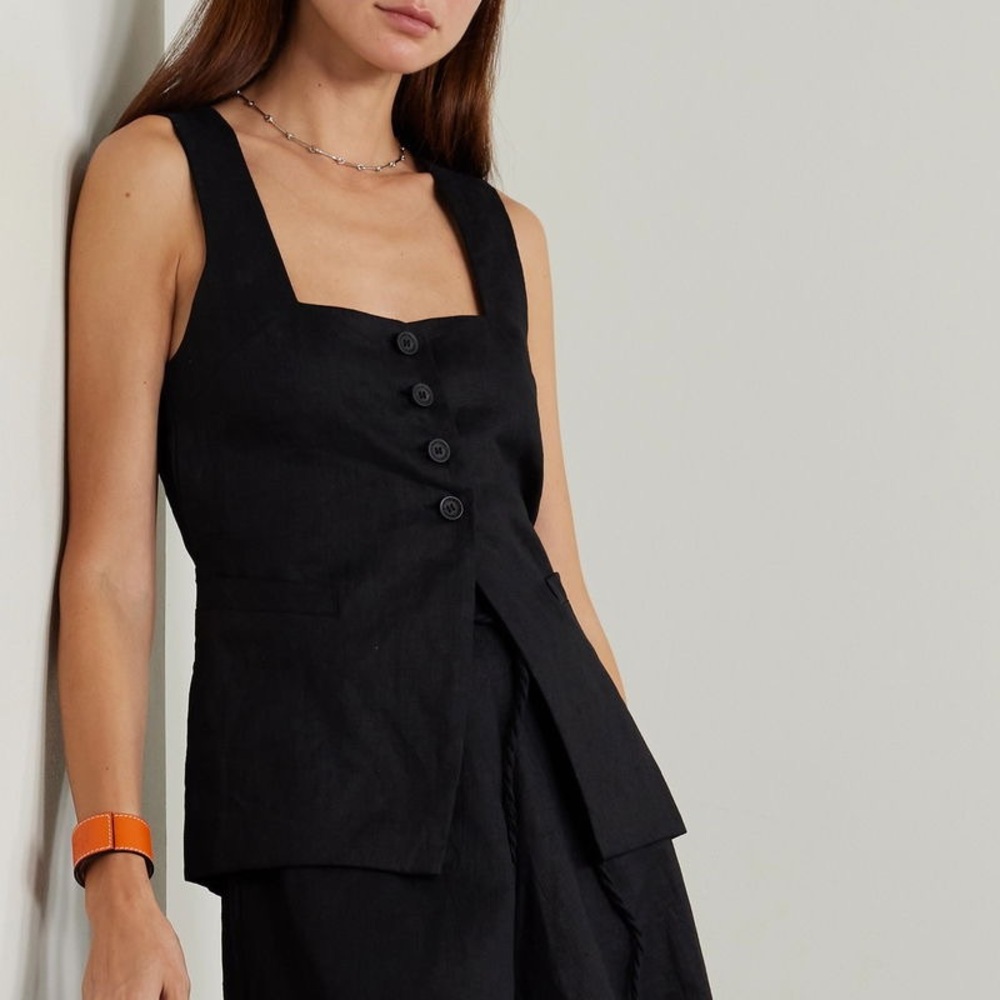 FAITHFULL THE BRAND Maya Linen Vest in Black